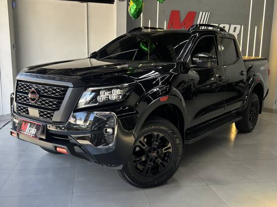 NISSAN FRONTIER 2.3 16V TURBO DIESEL PRO4X CD 4X4 AUTOMÁTICO